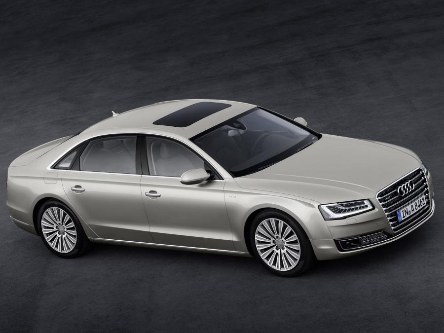  Audi A8L W12 Quattro (D4) 2013 года  (WW) (фото 17 из 24)